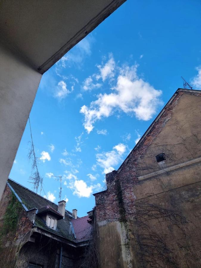 Wide And Bright In Privatunterkunft